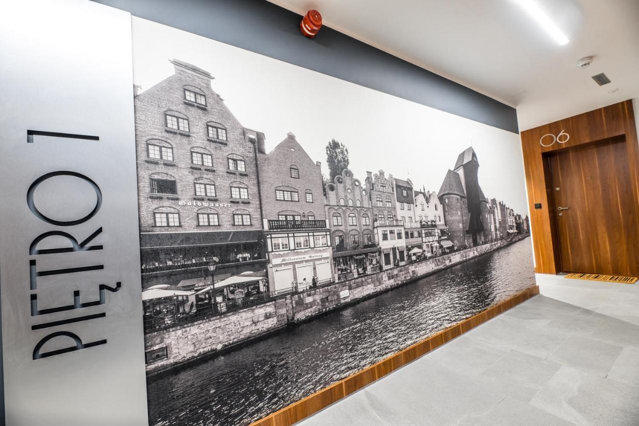 Apartment Orange Dream กดัญสก์ ภายนอก รูปภาพ